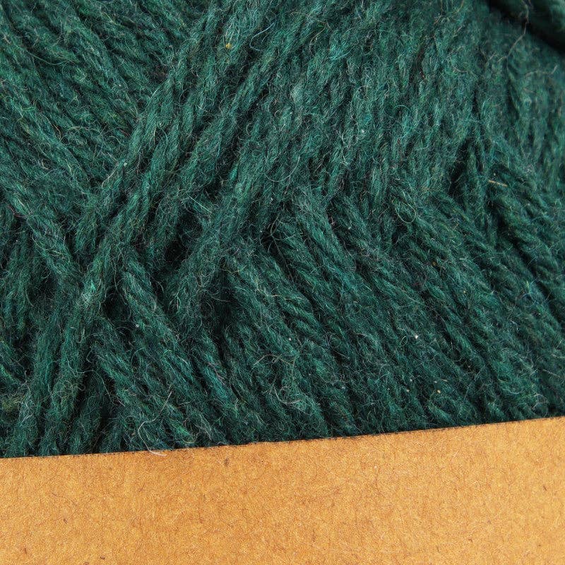 Woolly - 100% recycled yarn from textile waste