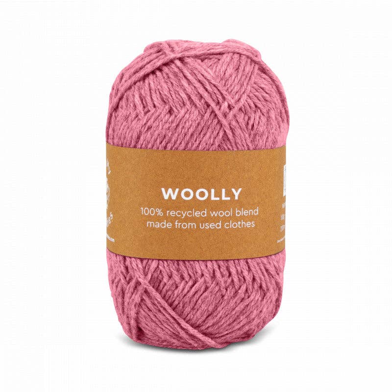 WOOLLY -  100% recycled yarn from textile waste