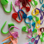 Plastic Locking Stitch Markers