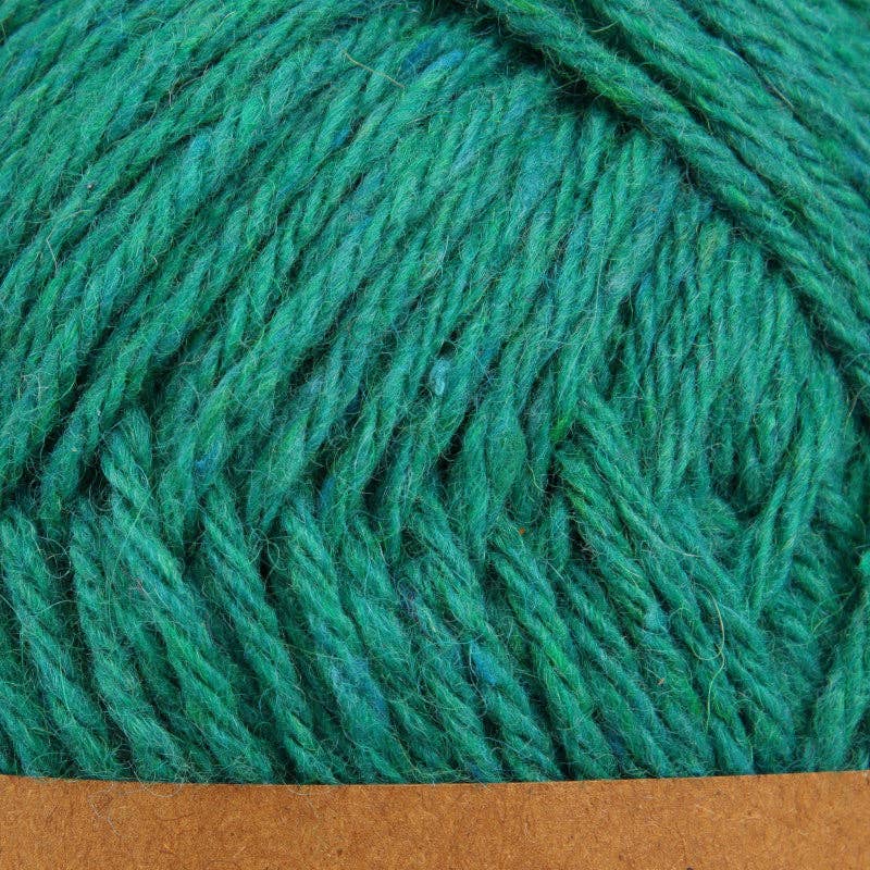 Woolly - 100% recycled yarn from textile waste