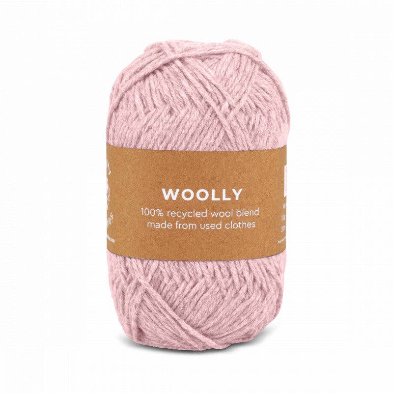 WOOLLY -  100% recycled yarn from textile waste