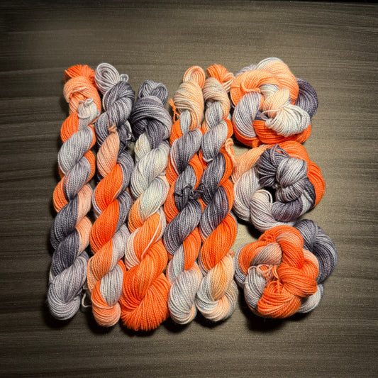 Twist My Stitch - Minis Titanium 75/25